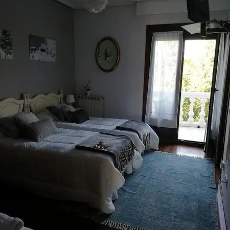 Pagoederraga Farm stay *