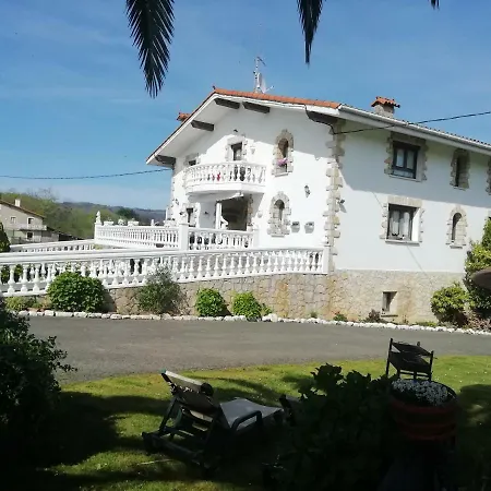 Pagoederraga Farm stay Orio