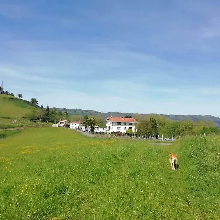 Pagoederraga Farm stay Orio