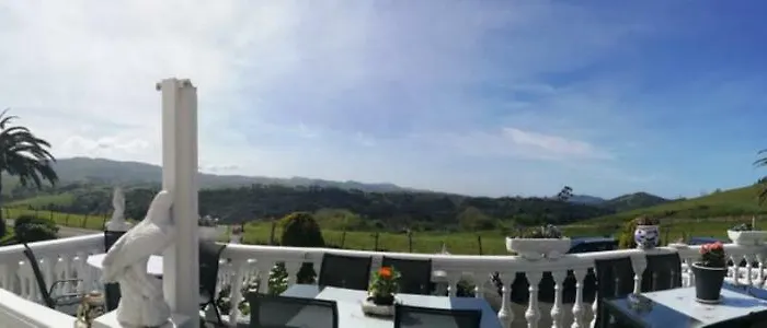 Agroturismo Pagoederraga Orio